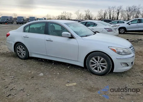 2012 Hyundai Genesis 3.8L z USA, uszkodzony, nr VIN KMHGC4DD0CU177585